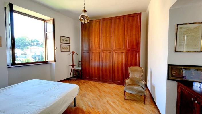 Image No.22-2 Bed Apartment for sale