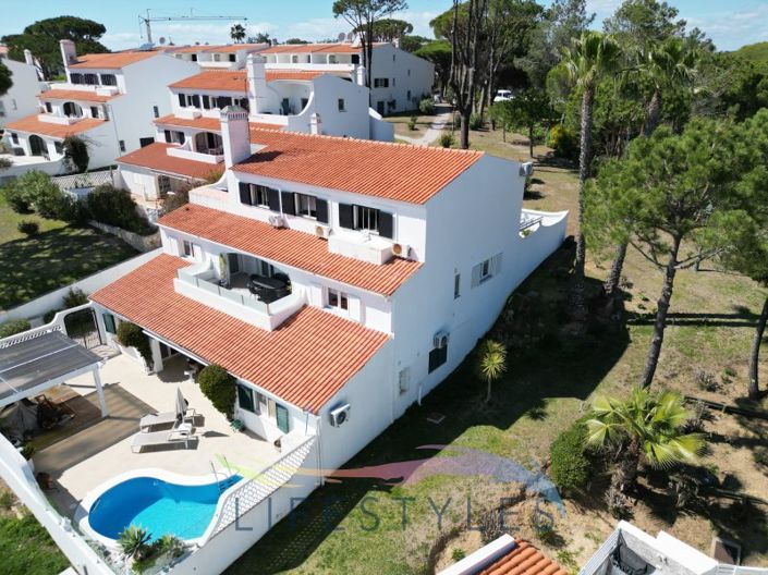 Image No.1-3 Bed Apartment for sale