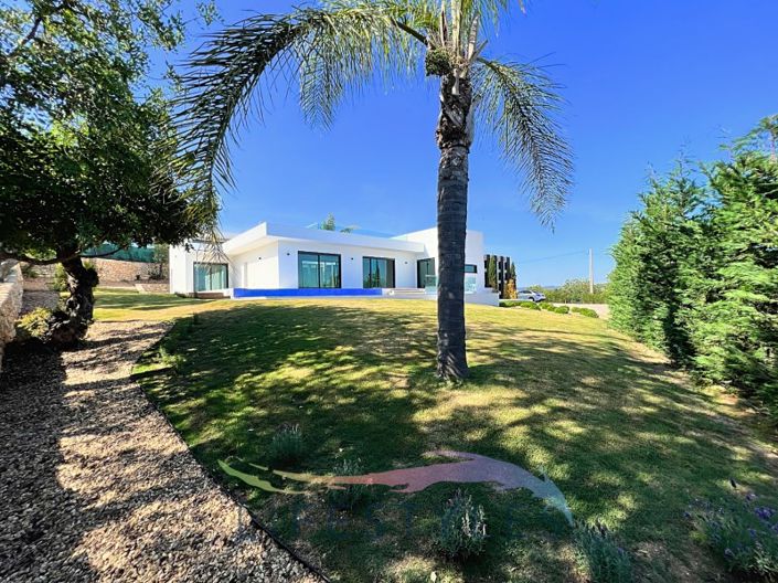 Image No.1-Villa de 4 chambres à vendre à Loule