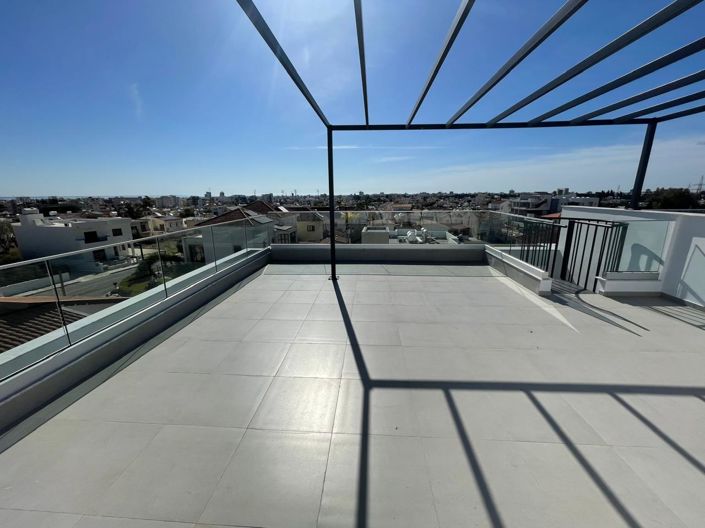 Image No.1-2 Bed Apartment for sale