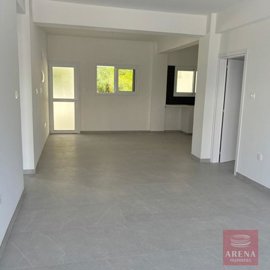 3-3-bed-apt-livadia-8566