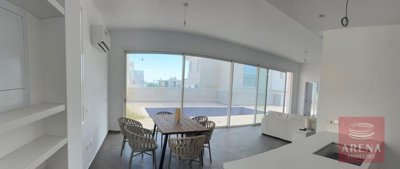 5-villa-in-protaras-8587