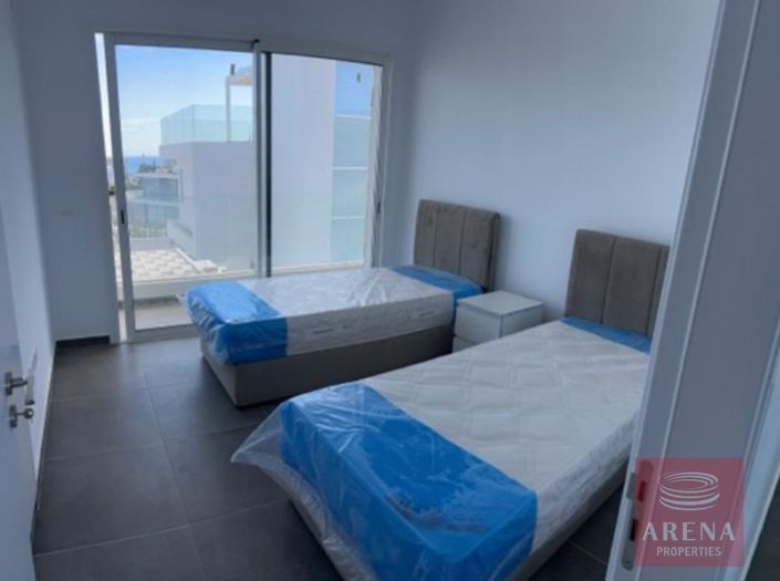 Image No.8-Villa de 4 chambres à vendre à Famagusta