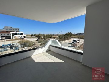 4-1-bed-apt-in-new-marina-area-8738