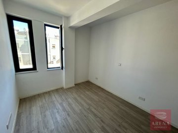 4-bed-apt-dekelia-9076