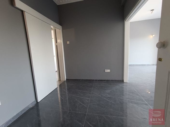 Image No.3-Appartement de 3 chambres à vendre à Larnaca