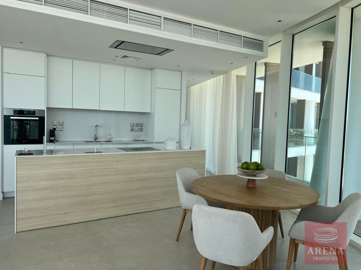 Image No.11-2 Bed Apartment for sale