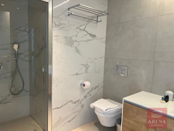 Image No.15-2 Bed Apartment for sale