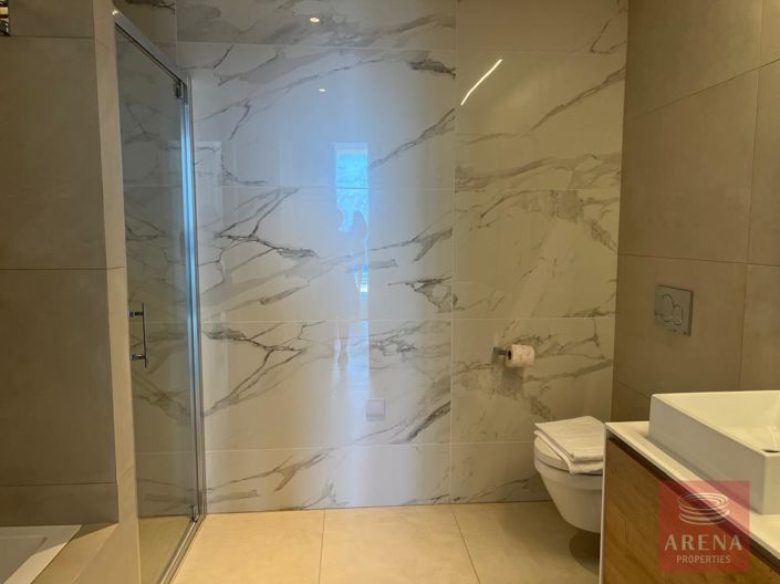 Image No.20-2 Bed Apartment for sale