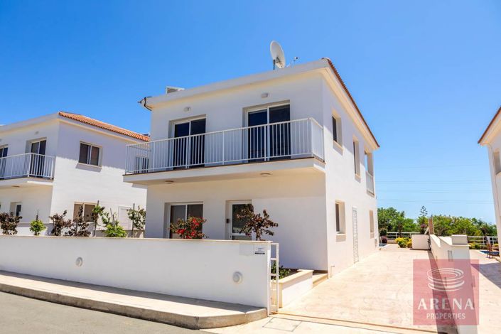 Image No.6-Villa de 3 chambres à vendre à Famagusta