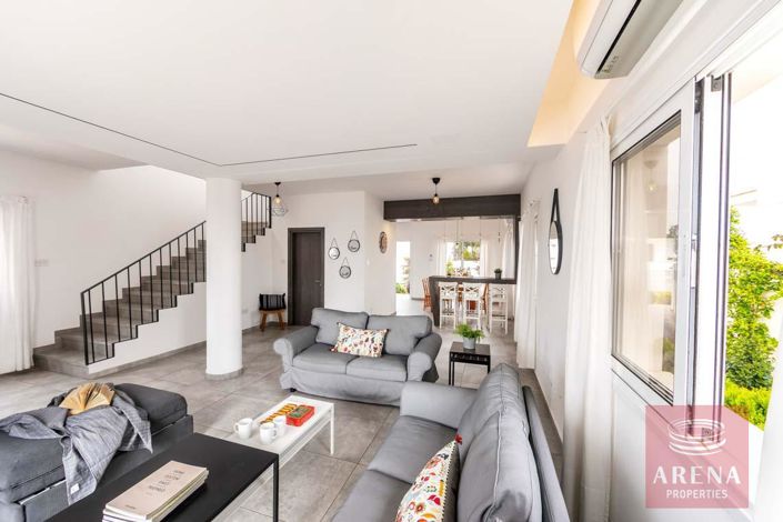 Image No.8-Villa de 3 chambres à vendre à Famagusta