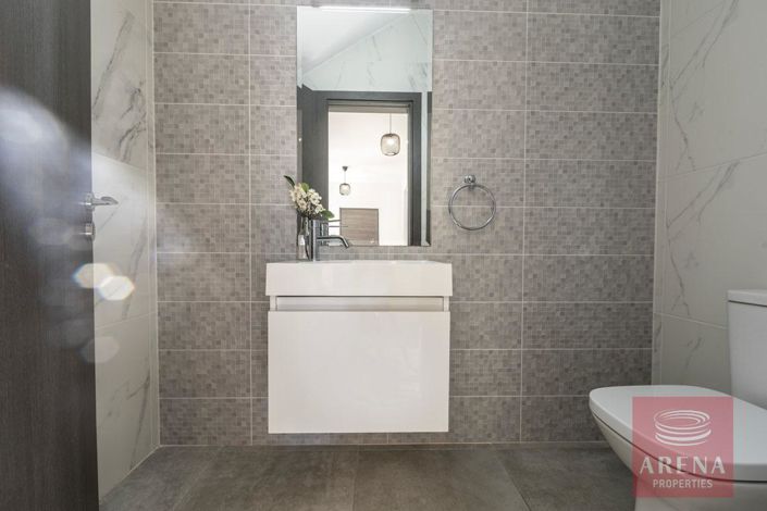 Image No.21-Villa de 4 chambres à vendre à Famagusta