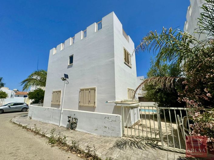 Image No.6-3 Bed Villa for sale