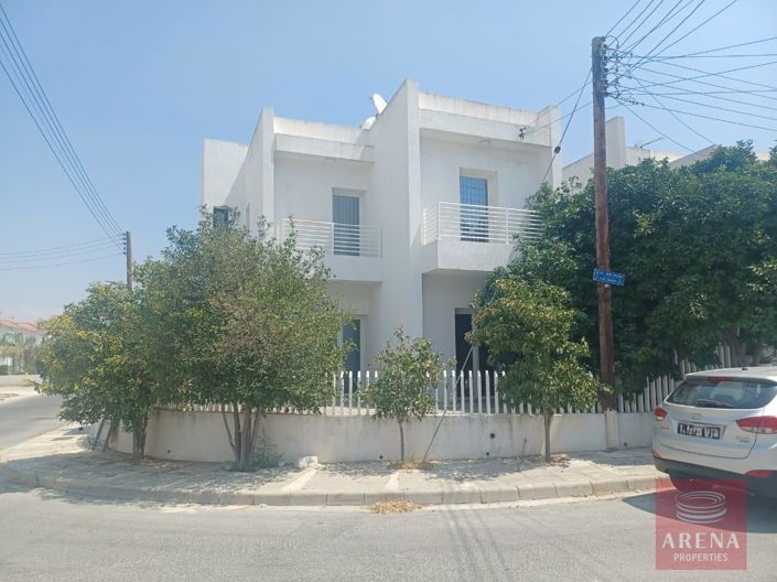 Image No.1-4 Bed Villa for sale