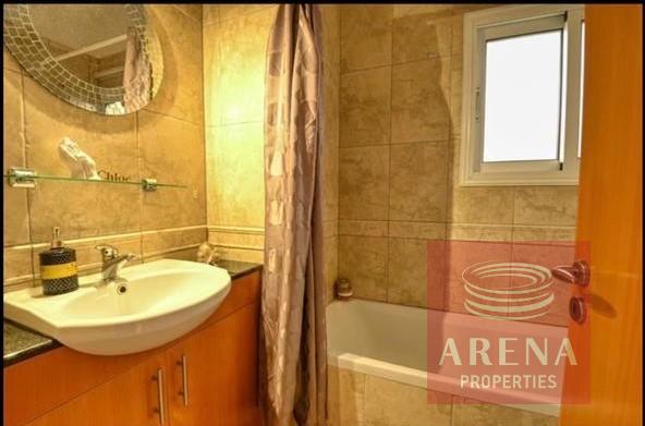 Image No.12-3 Bed Villa for sale