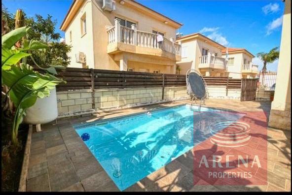 Image No.3-3 Bed Villa for sale