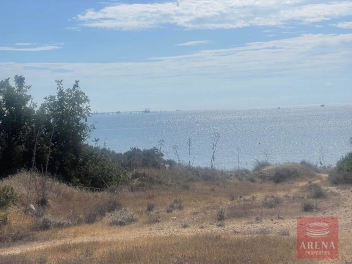 Image No.3-Terre à vendre à Limassol