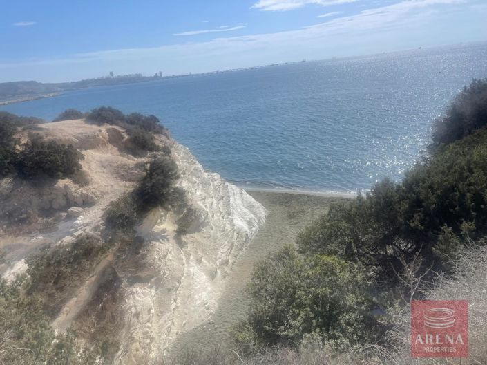 Image No.7-Terre à vendre à Limassol