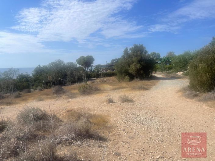 Image No.8-Terre à vendre à Limassol