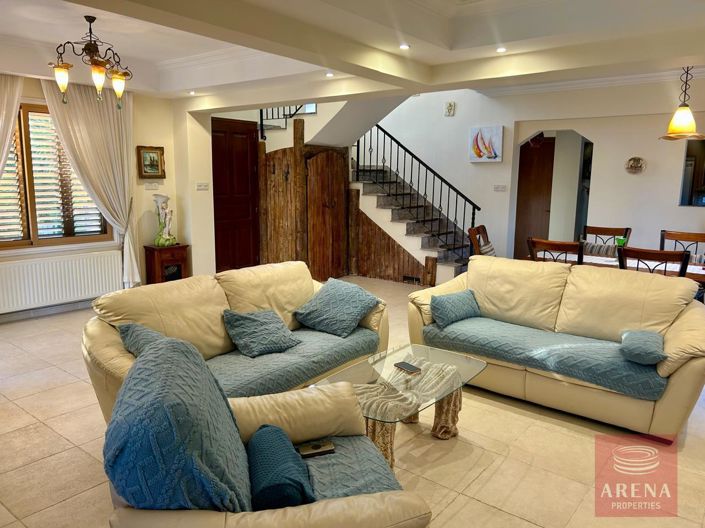 Image No.12-4 Bed Villa for sale