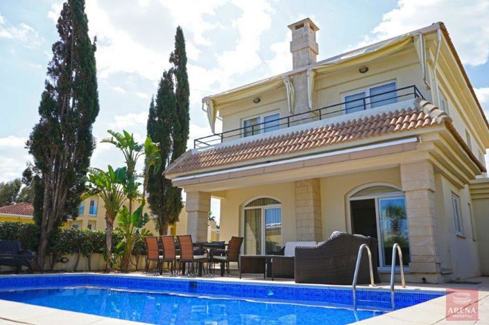 Image No.1-3 Bed Villa for sale