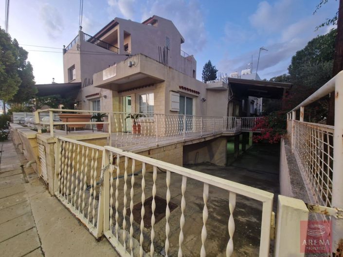 Image No.2-Villa de 3 chambres à vendre à Larnaca