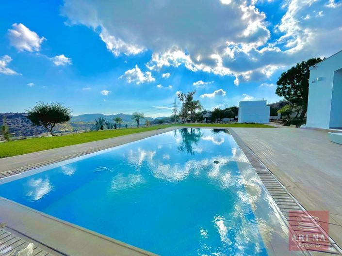 Image No.21-4 Bed Bungalow for sale