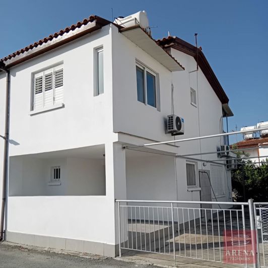 Image No.1-Villa de 2 chambres à vendre à Larnaca