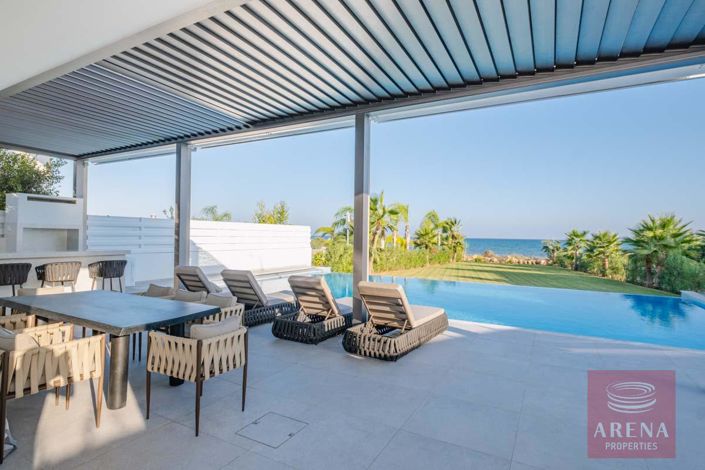 Image No.7-Villa de 4 chambres à vendre à Famagusta