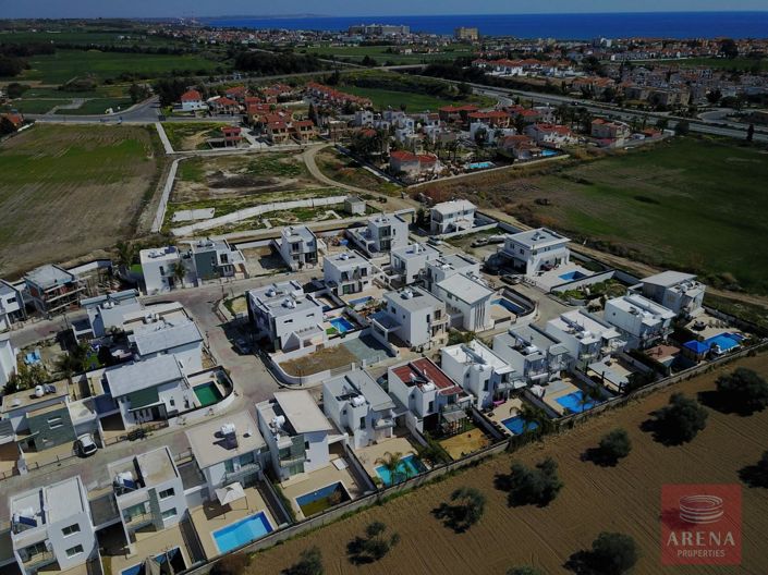 Image No.19-3 Bed Villa for sale