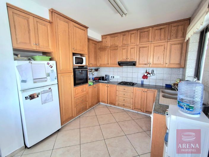 Image No.20-7 Bed Villa for sale