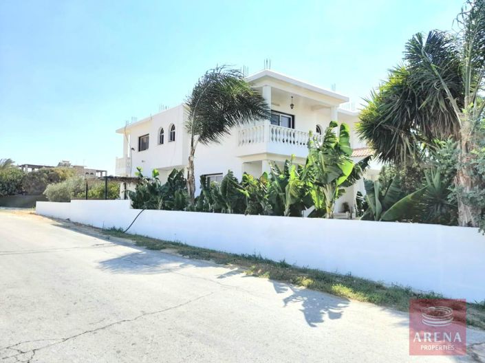 Image No.3-5 Bed Villa for sale