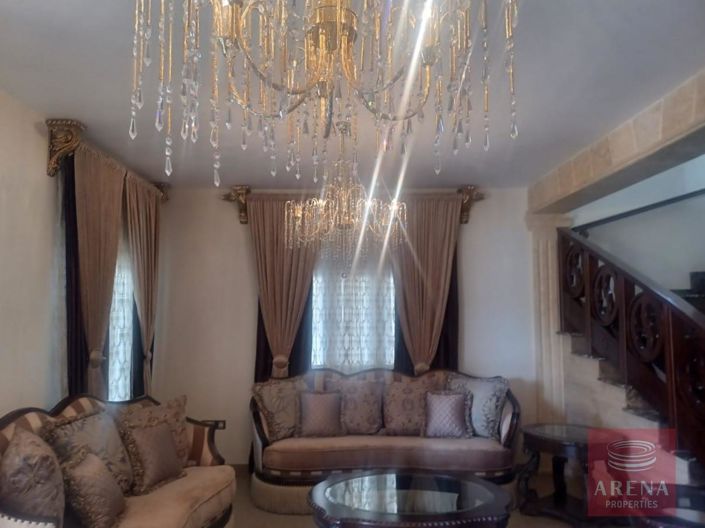 Image No.9-3 Bed Villa for sale