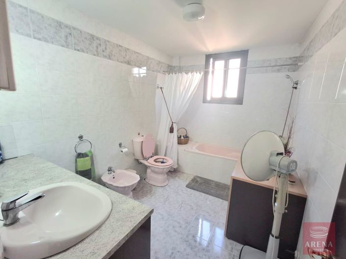 Image No.33-5 Bed Villa for sale