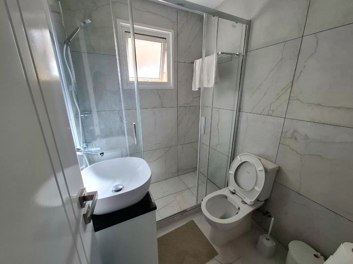 Image No.8-2 Bed Apartment for sale