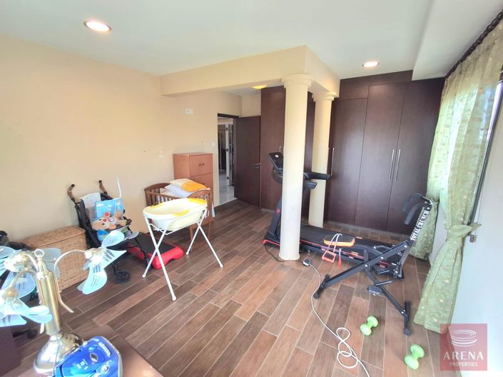 Image No.37-5 Bed Villa for sale