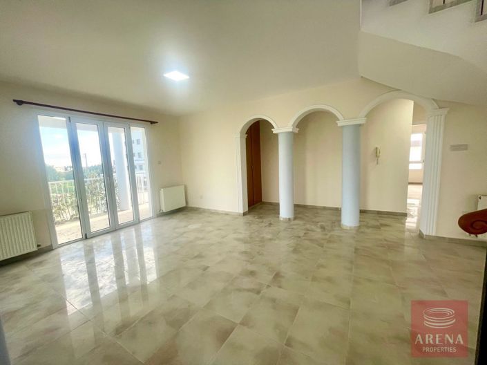 Image No.4-5 Bed Villa for sale