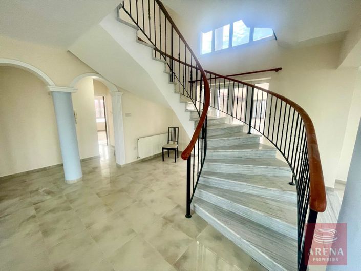 Image No.7-5 Bed Villa for sale