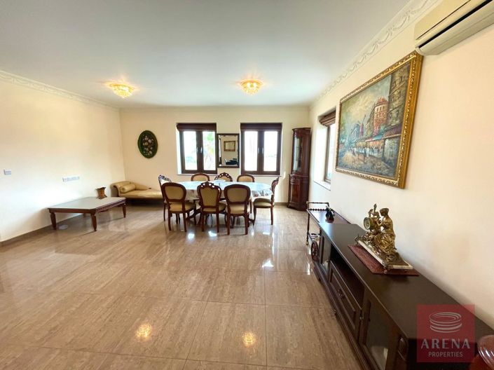 Image No.19-Villa de 5 chambres à vendre à Famagusta