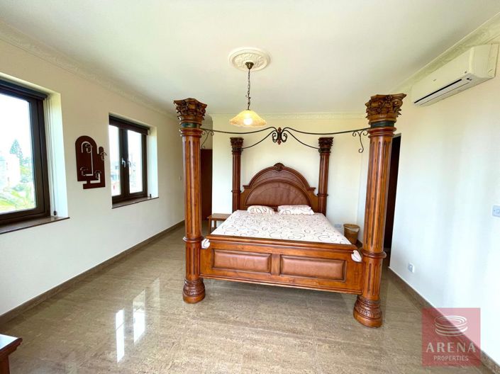 Image No.31-Villa de 5 chambres à vendre à Famagusta