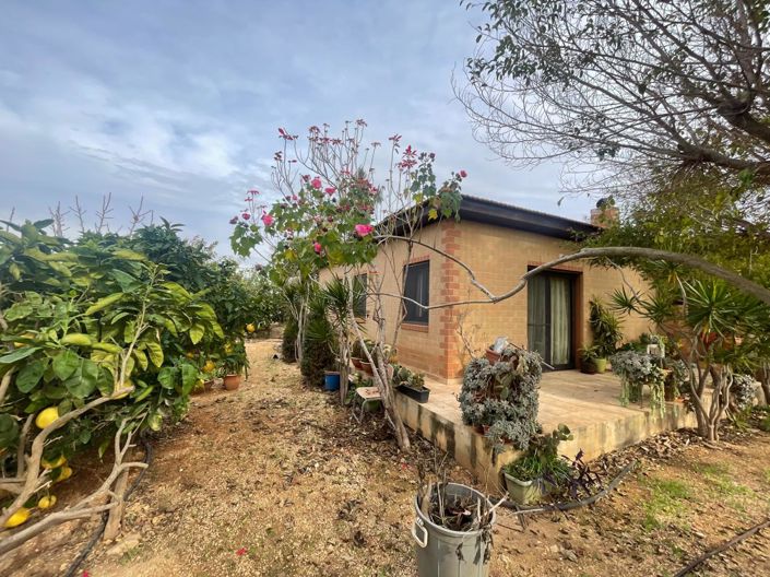 Image No.2-3 Bed Bungalow for sale