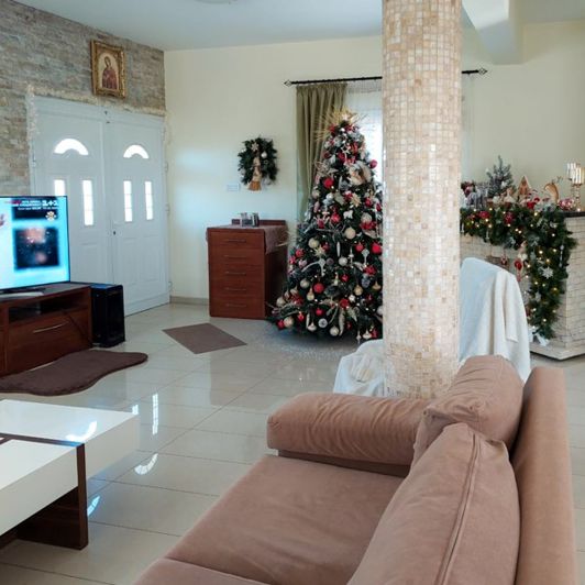 Image No.12-3 Bed Villa for sale