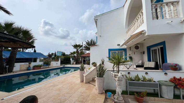 Image No.8-Villa de 3 chambres à vendre à Famagusta