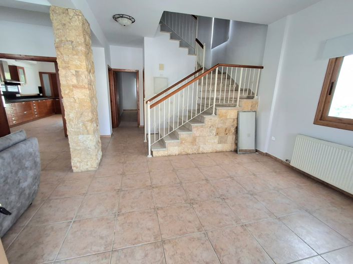 Image No.10-Villa de 5 chambres à vendre à Larnaca