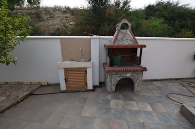 1-5-bed-villa-oroklini-9358-2