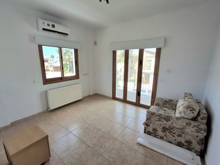 Image No.32-Villa de 5 chambres à vendre à Larnaca