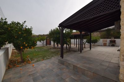 1-5-bed-villa-oroklini-9358-5