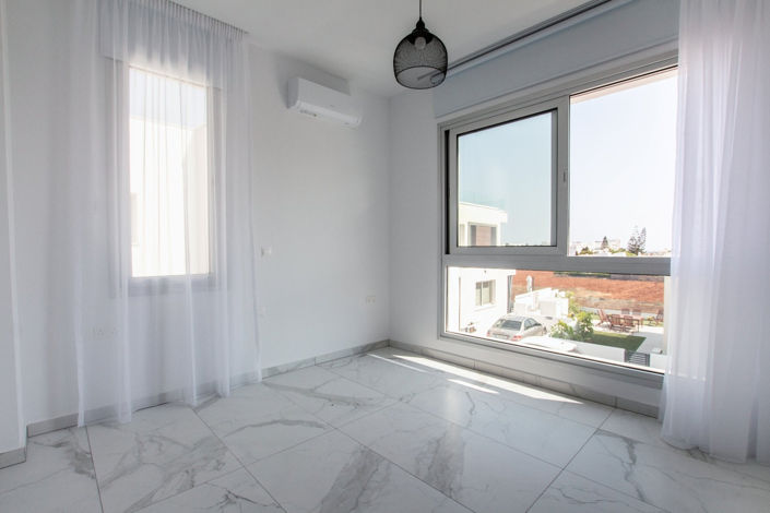 Image No.20-4 Bed Villa for sale