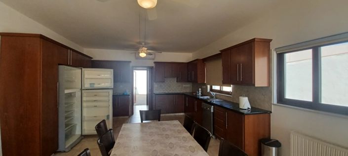 Image No.29-4 Bed Villa for sale