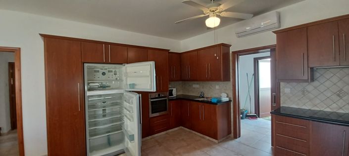 Image No.33-4 Bed Villa for sale